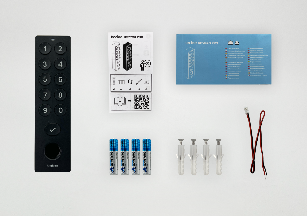 Tedee Keypad Pro — set met behuizing, zwart